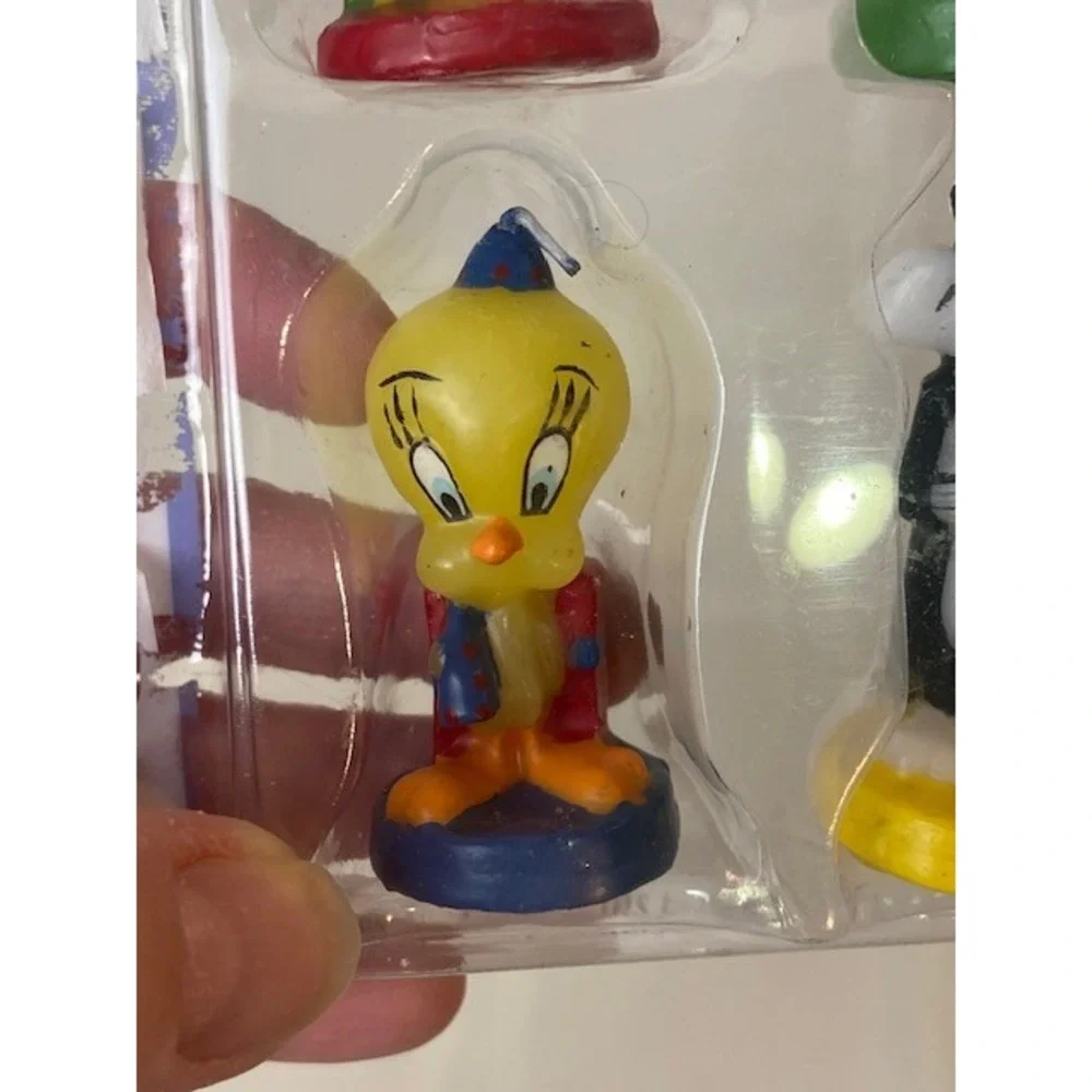 Vintage Looney Tunes Birthday Candles Bugs Bunny Daffy Tweety Sylvester Set of 4